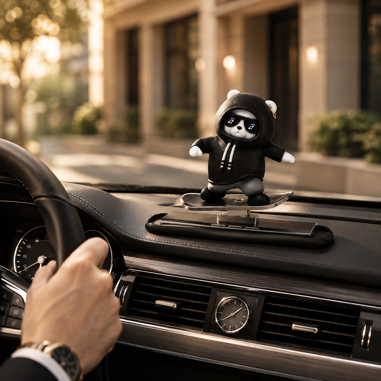 SWIVO™ | Motion Panda Dashboard Ornament